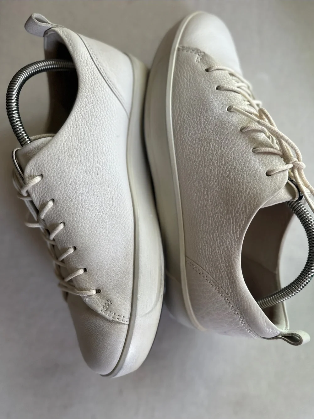 Ecco soft white